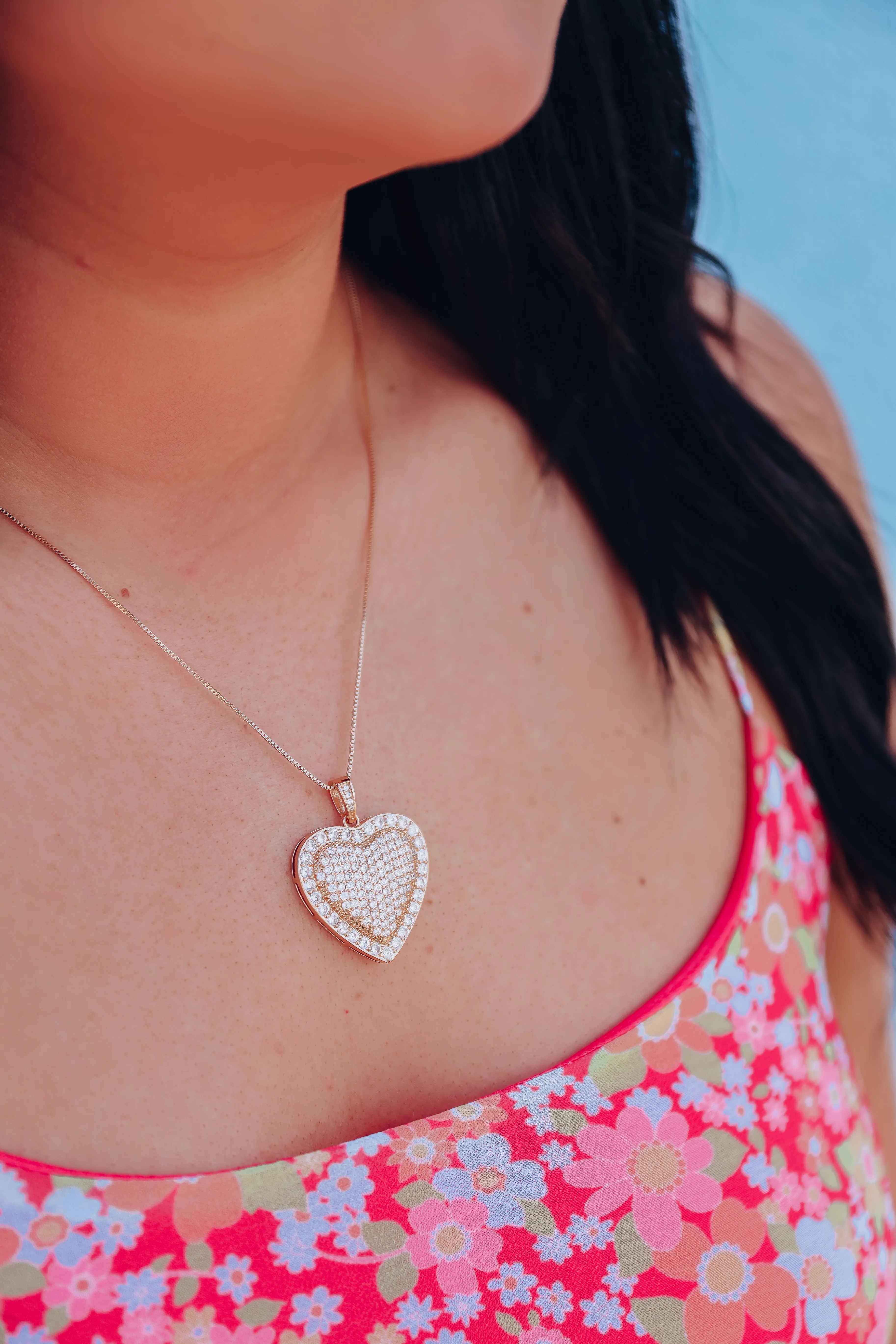Burning Love CZ Heart Pendant Necklace - Gold