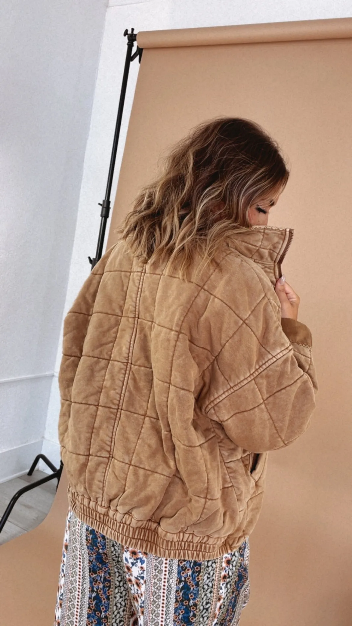 BY TOGETHER:It's All Good Quilted Washed Jacket, Desert Tan