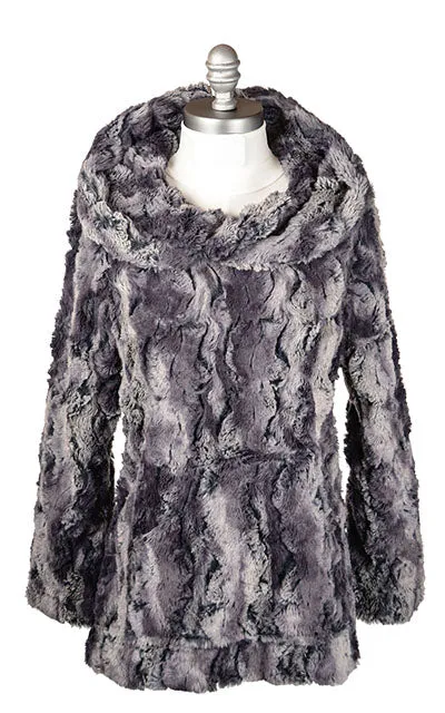 Hooded Lounger - Luxury Faux Fur in Muddy Waters