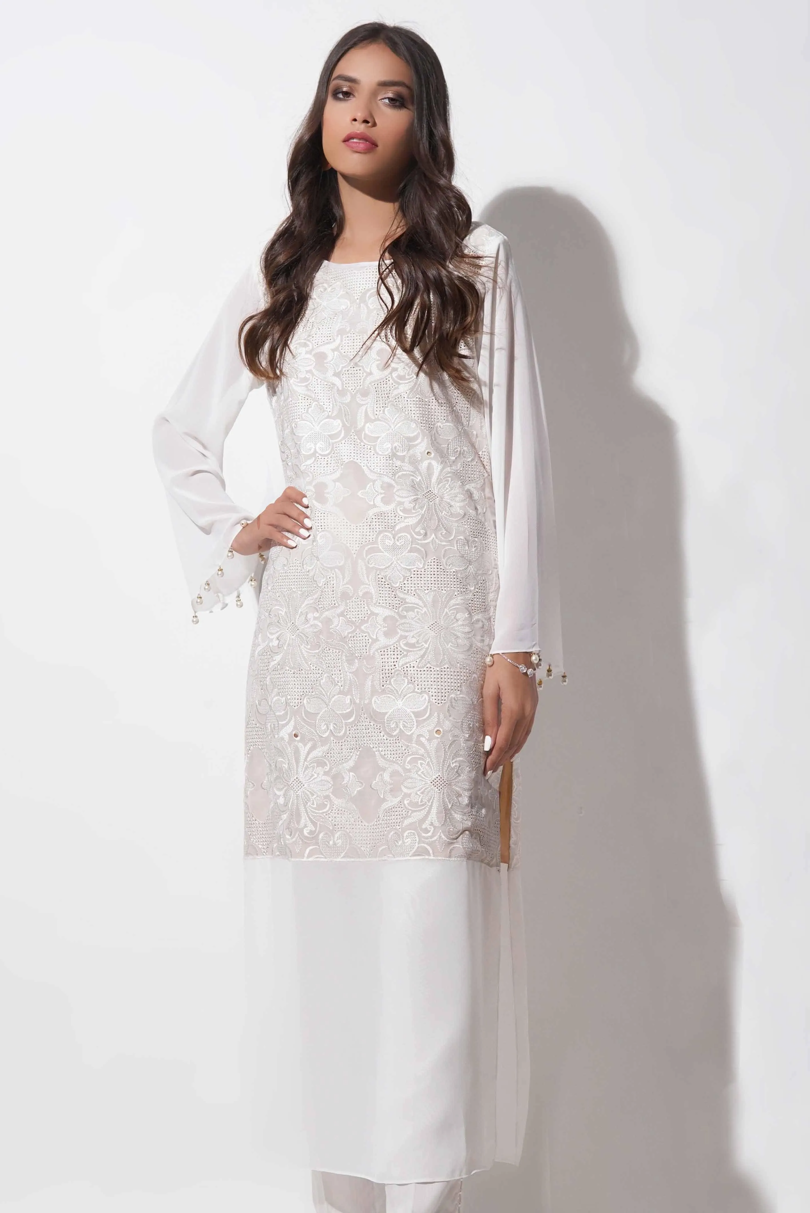 Natasha Kamal - Lila