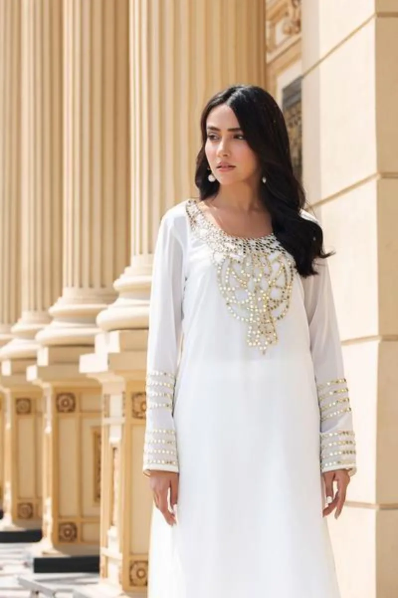Natasha Kamal - Mira